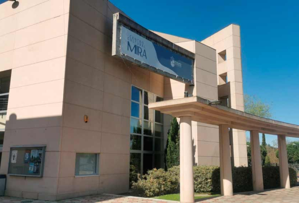 Centro Cultural MIRA